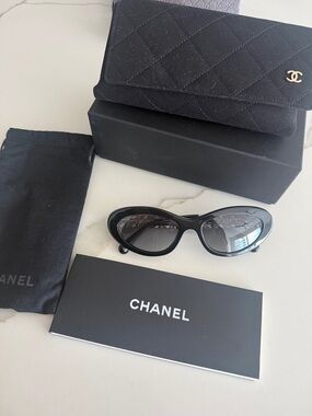 CHANEL Black Cat-Eye Sunglasses with Quilted Case